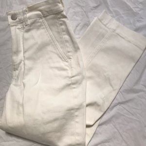 Everlane white straight leg crop pants, short